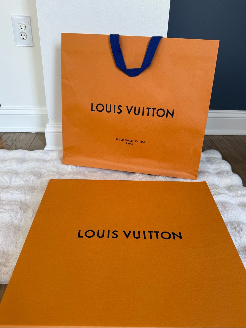 Louis Vuitton Damier Azur Giolata - Picture 9 of 13